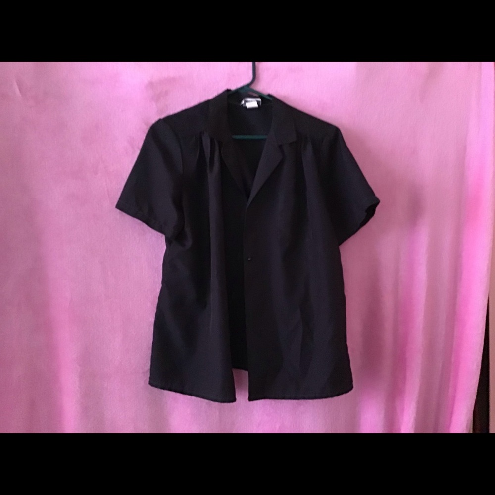 Lightweight thin black short sleeve dress shirt.